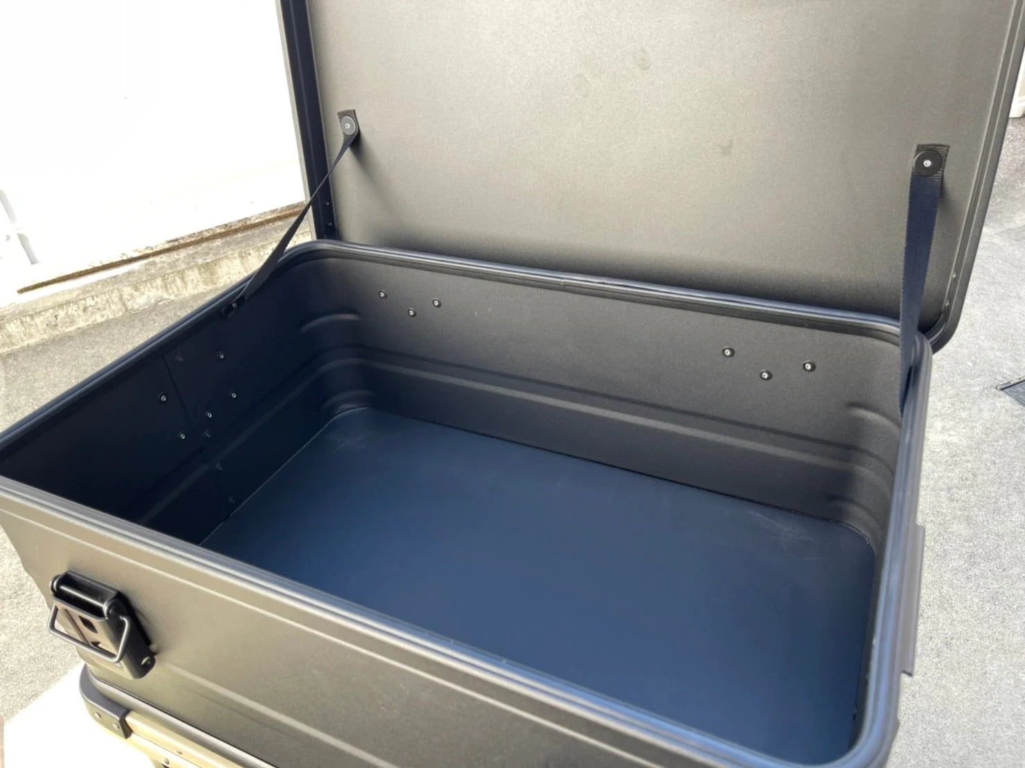 VENTLAX アルミコンテナPANDORA 46L – SATORY VENTLAX アルミコンテナPANDORA 46L – SATORY